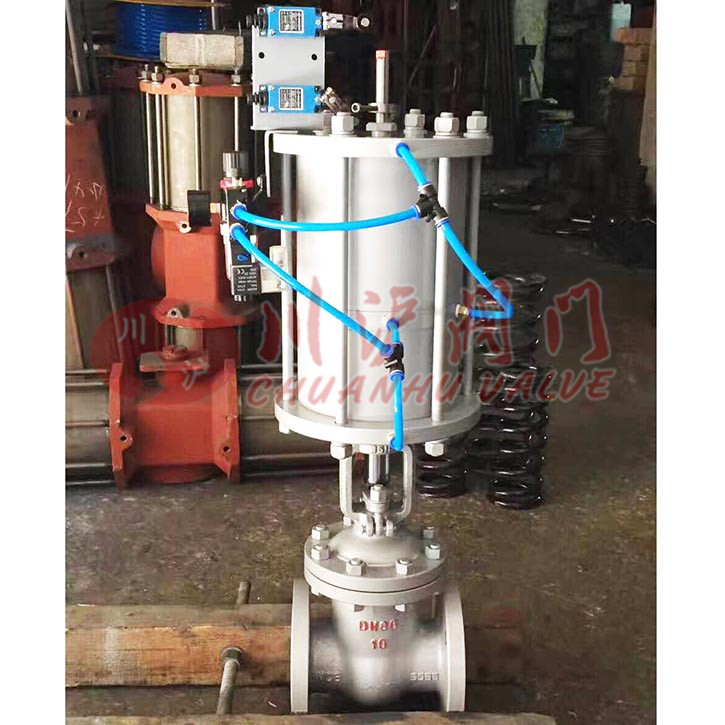 ����բ��